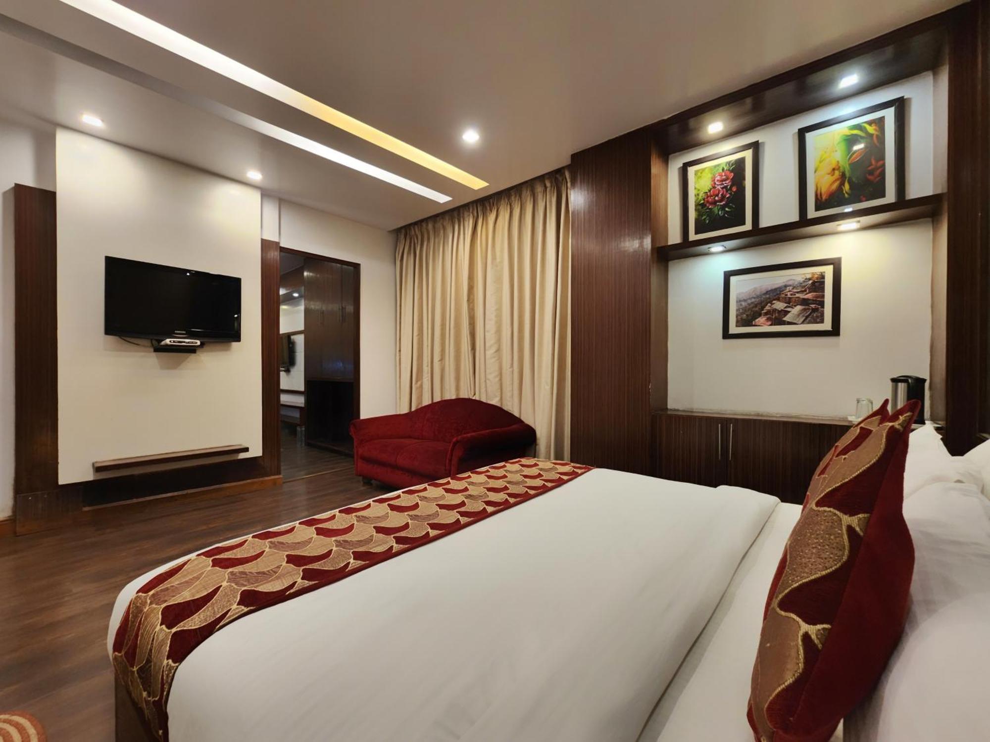 Hotel Surya Shimla Exterior photo