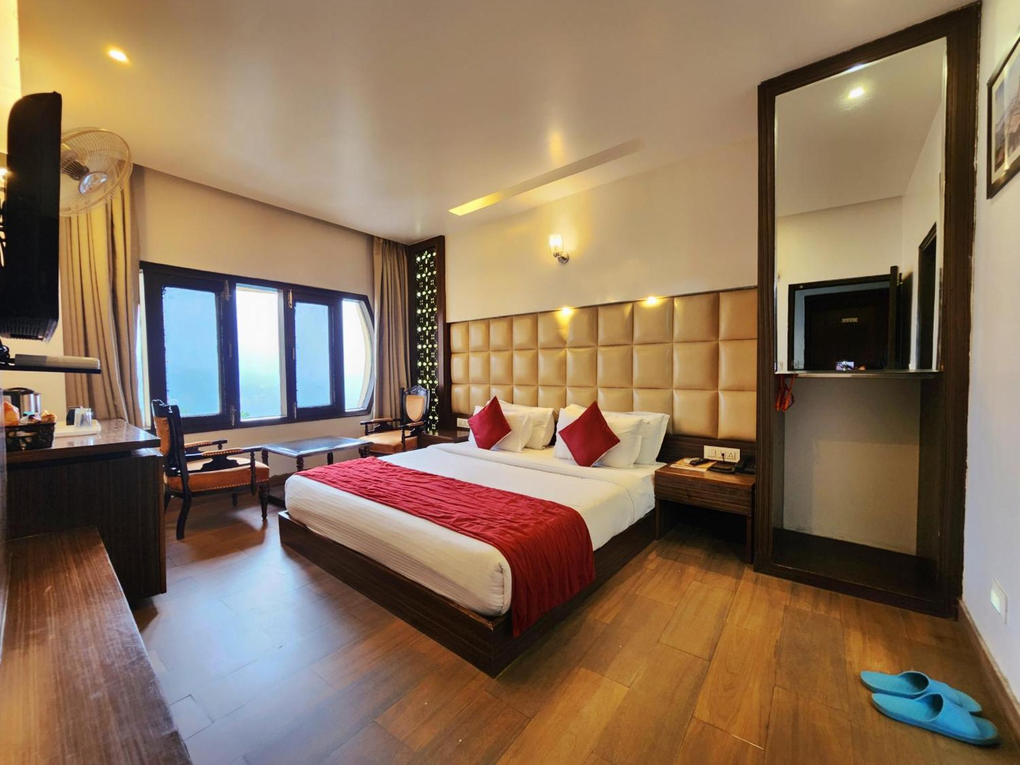 Hotel Surya Shimla Exterior photo