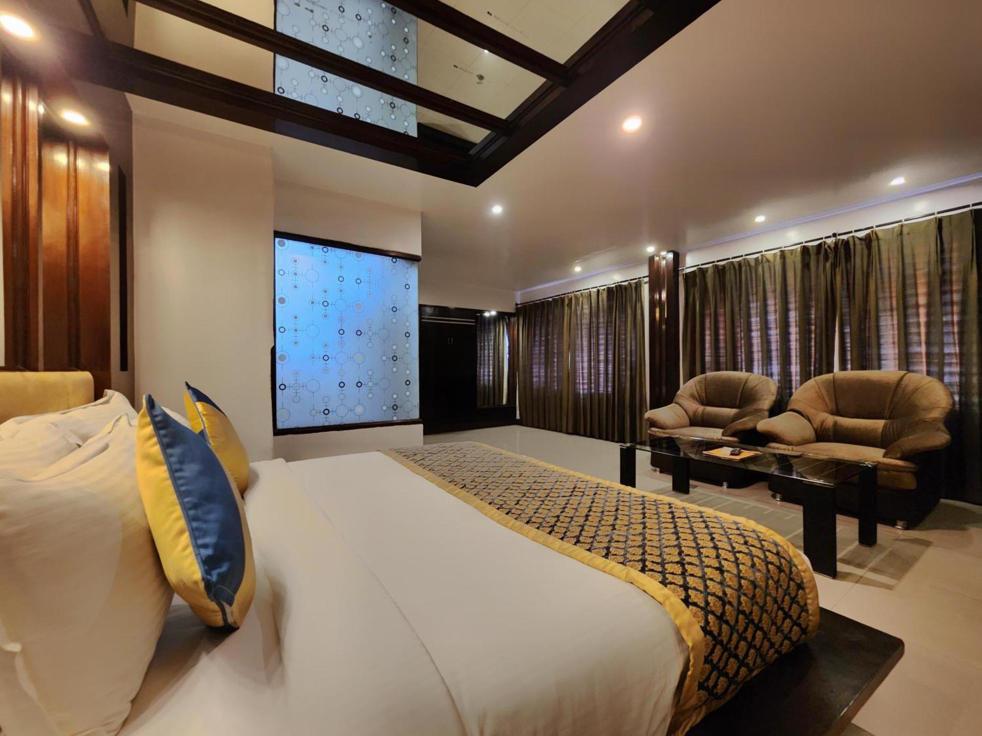 Hotel Surya Shimla Exterior photo